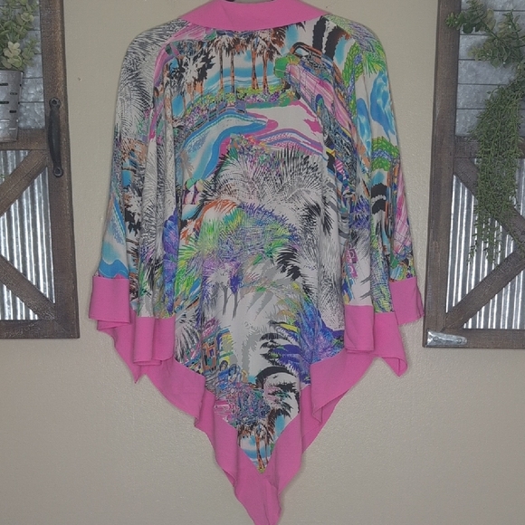 Escada Pink Silk Graphic Tunic with Dolman Sleeves - Picture 8 of 10
